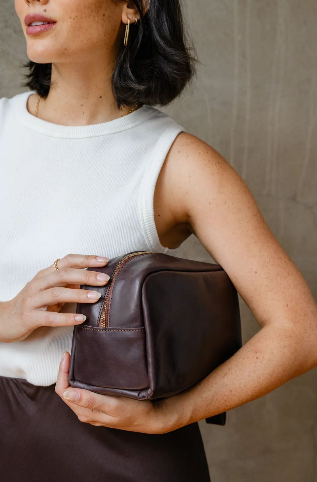 Avery Dopp Kit in Chocolate Brown