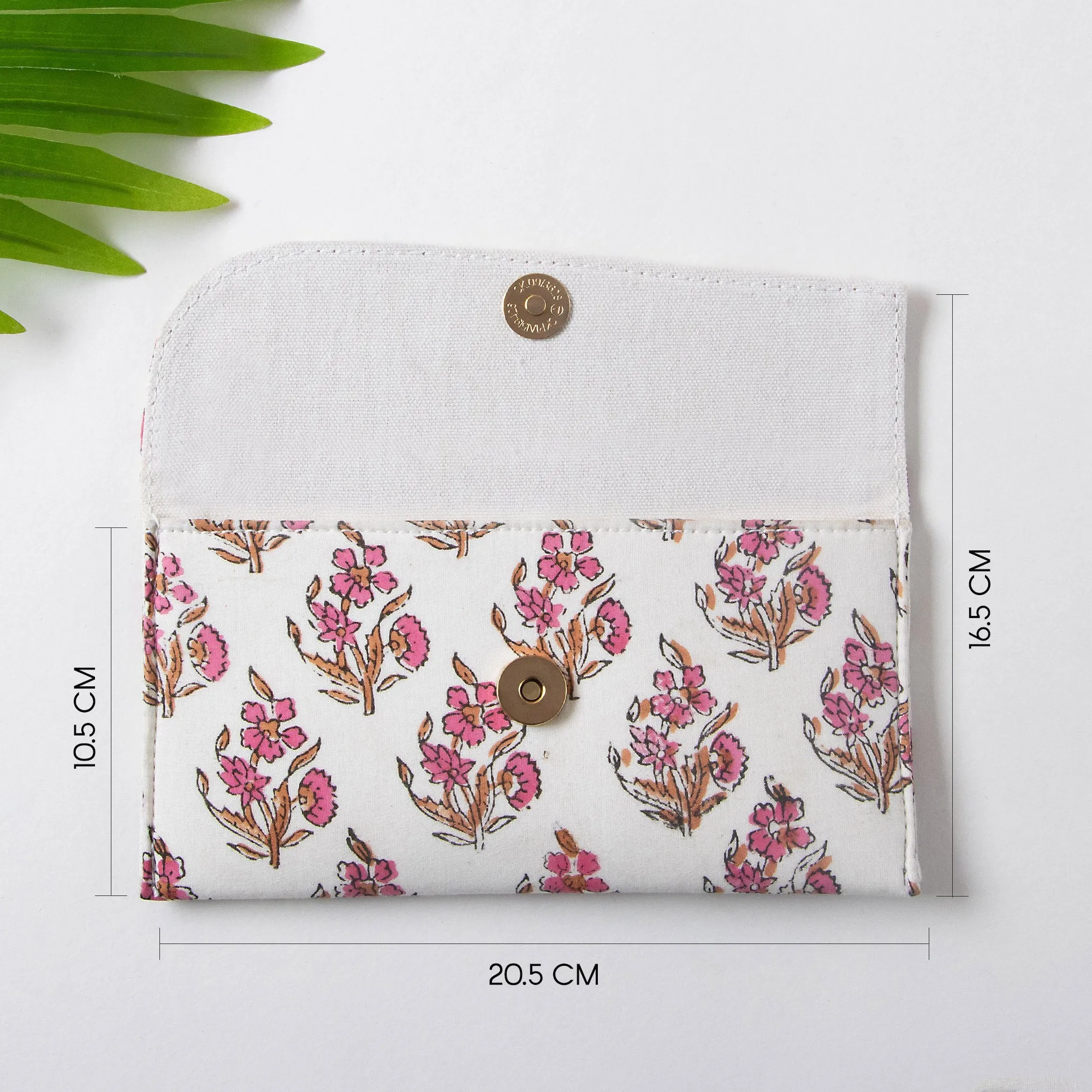 Handicraft Beautiful Floral Print Clutch Bags