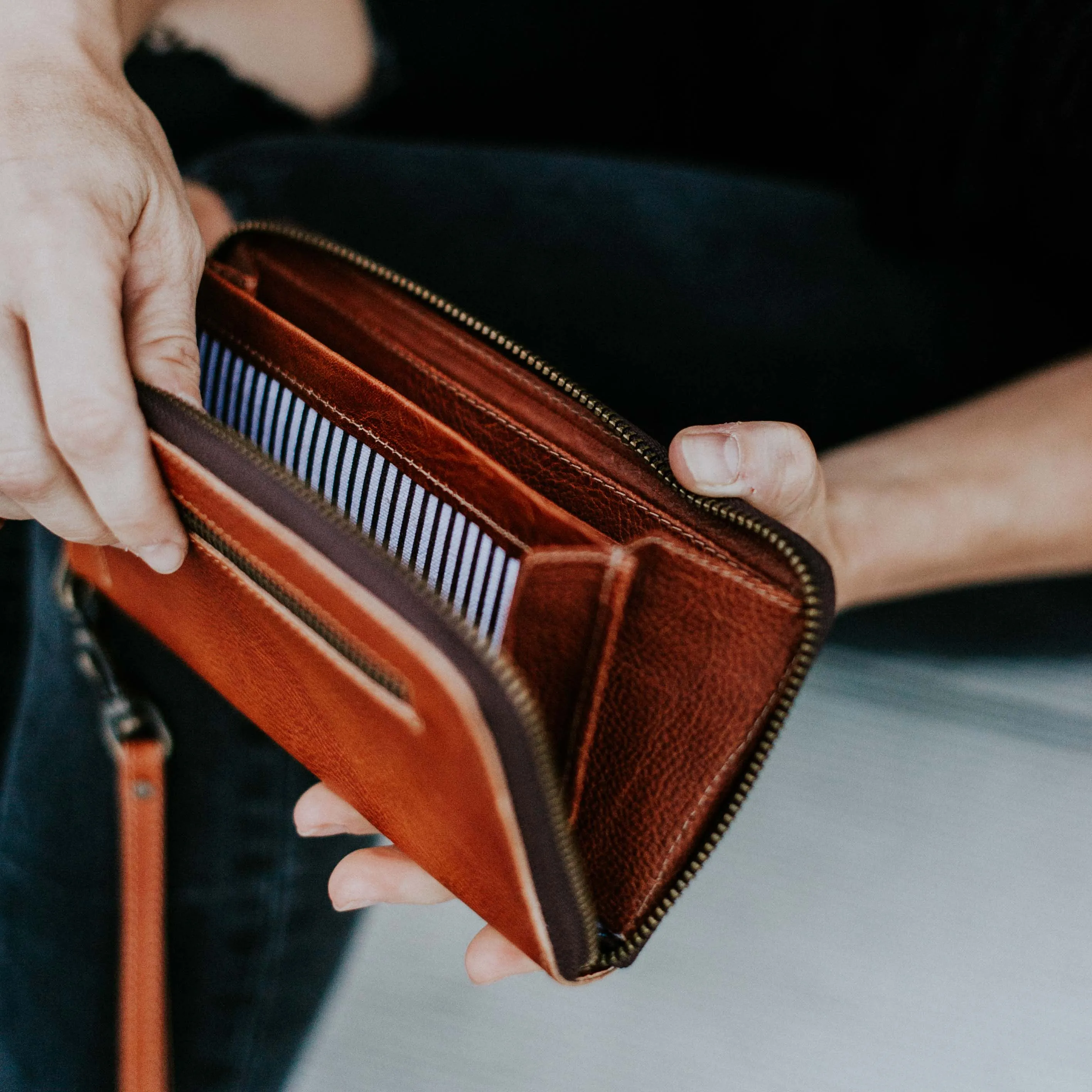 Madison Leather Wristlet Wallet | Saddle Tan