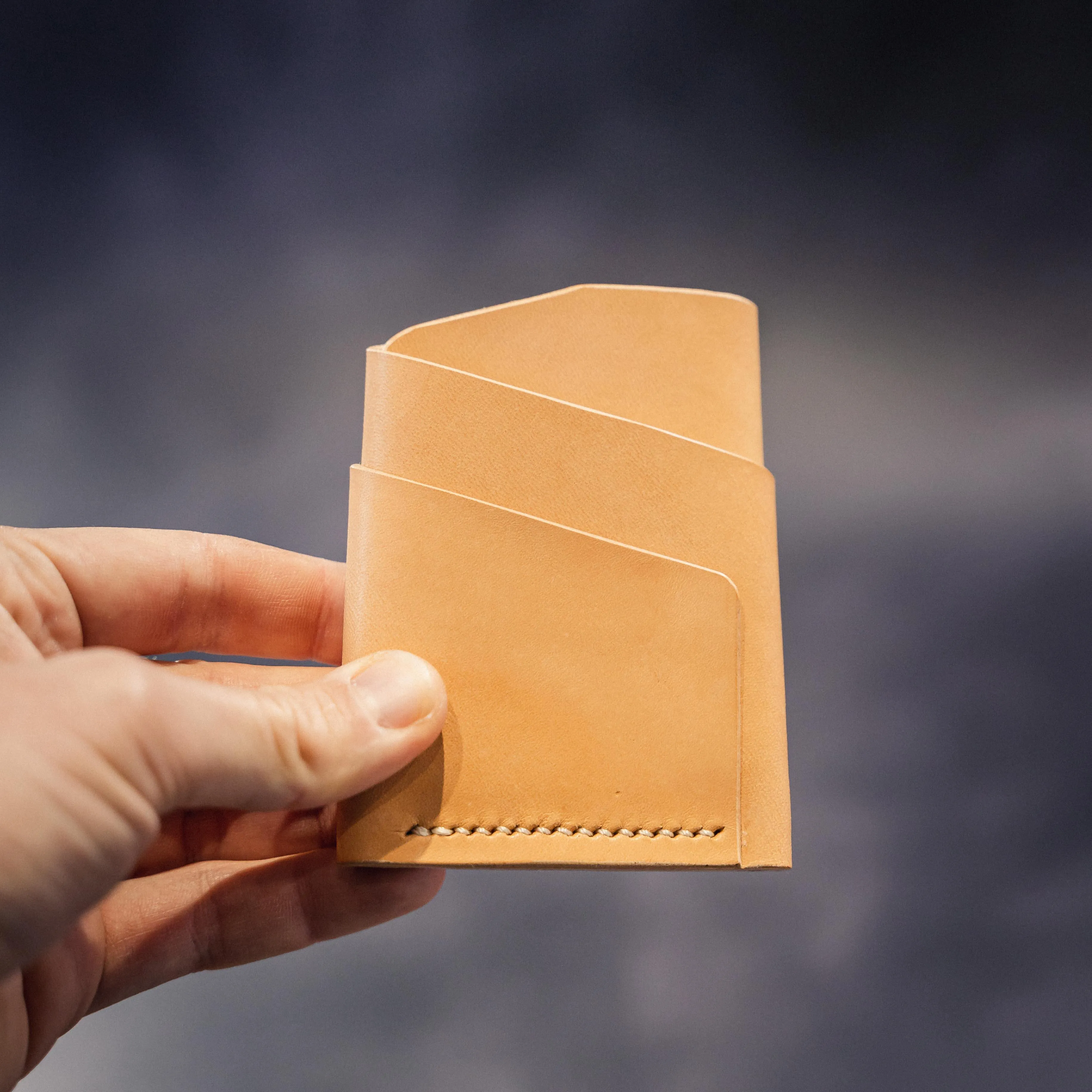 Pembrook 'Sleeve' Leather Cardholder - Cognac